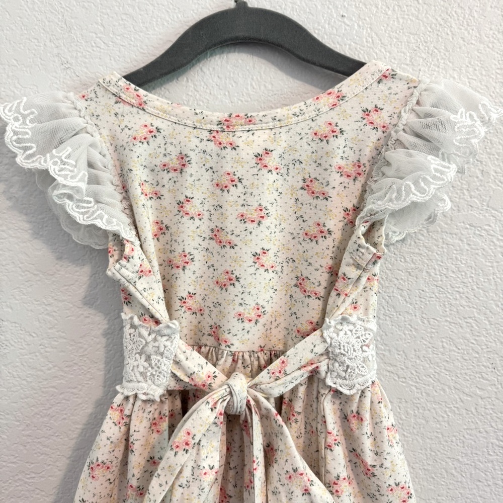 Haute Baby Pink & Cream with Lace Details Sundress with Flutter Sleeves. Size 6Y - Picture 8 of 14